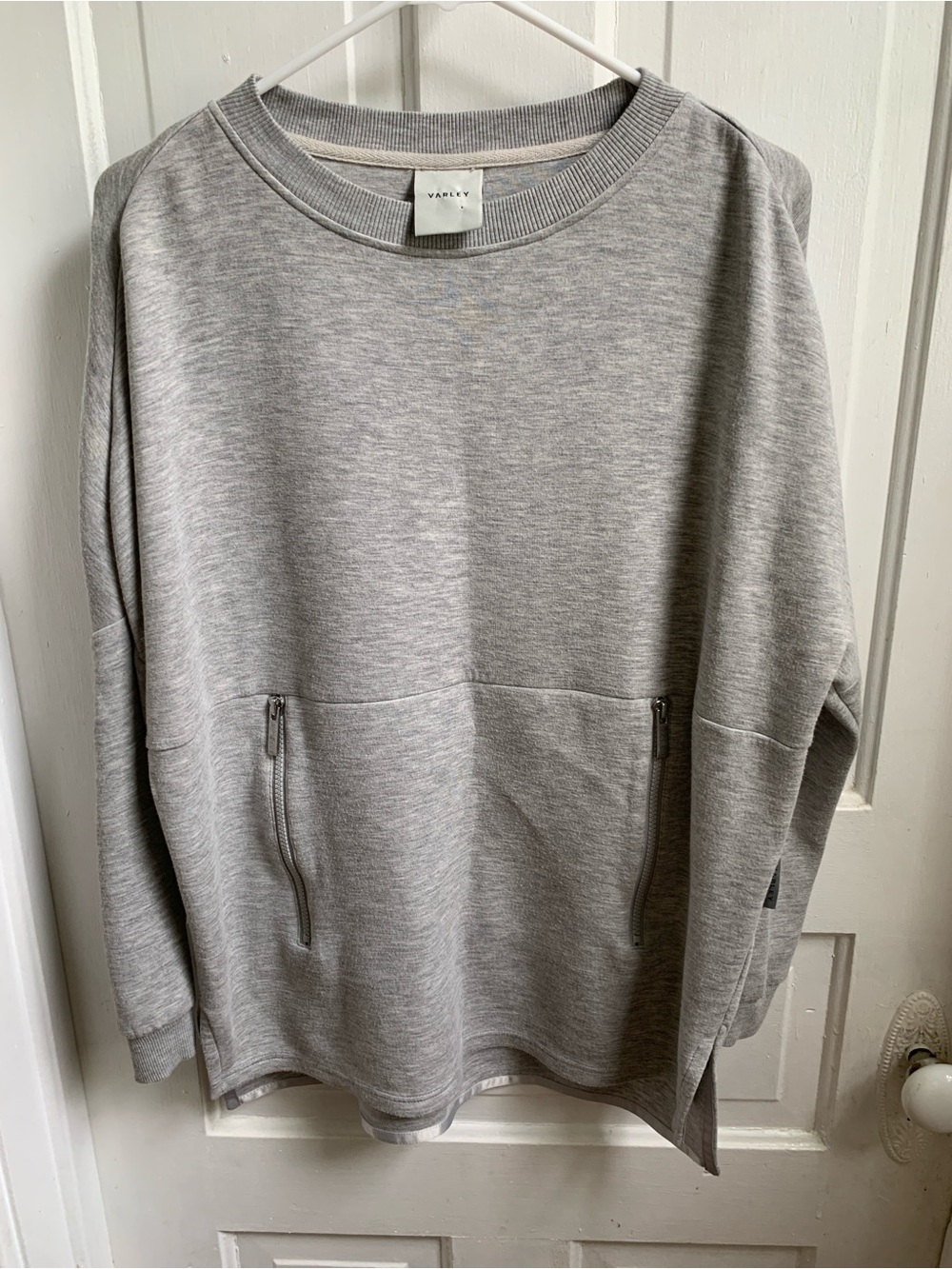 Varley Bayliss Gray Sweatshirt Oversized Luxury Athleisure Preppy Casual XS